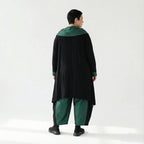 Asymmetrisches Shirt mit Taftdetails in Schwarz-Grün von AKH Premium – Oversize-Stil bei Modeare entdecken