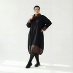 AKH Premium Oversize-Kleid mit Memorytaft und Raffung – Wintermode aus Frankreich | Modeare