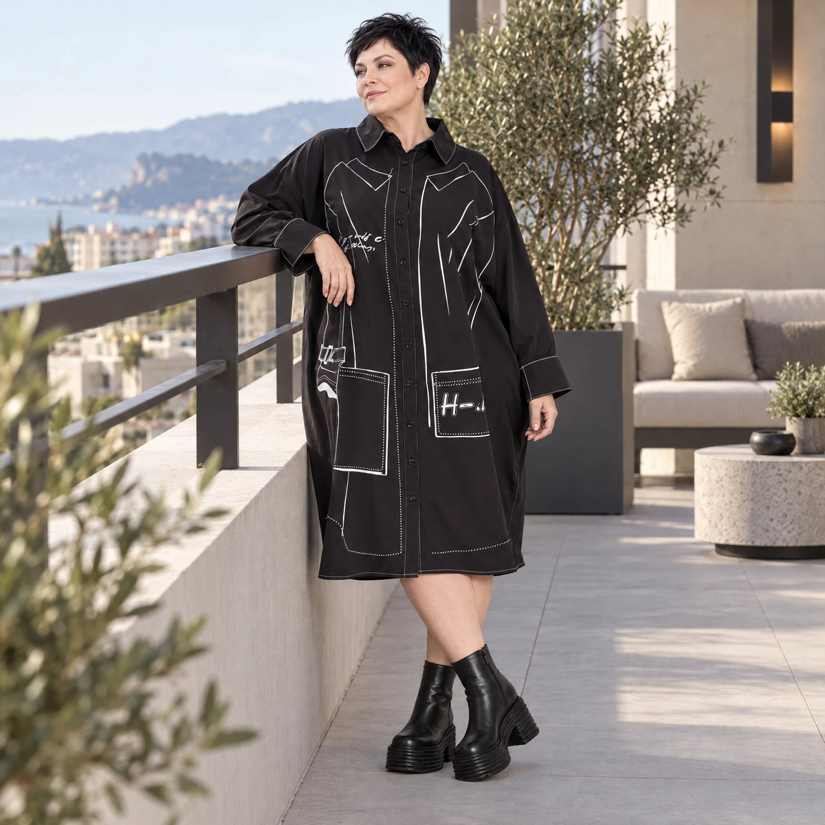 Schwarzes A-FormKleid aus Polyamid mit Kragen Langarm Grafikdruck und Seitennahttaschen