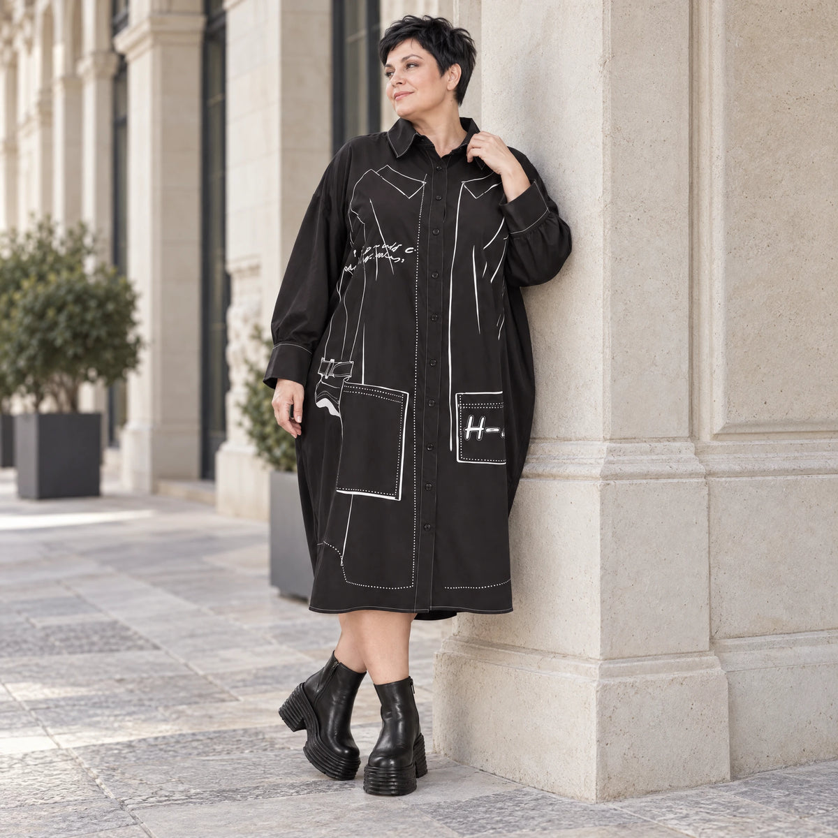 Schwarzes A-FormKleid aus Polyamid mit Kragen Langarm Grafikdruck und Seitennahttaschen