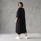 Ballonkleid aus Viskosejersey im Lagenlook mit Rundhals Halbarm Bund und Seitentaschen
