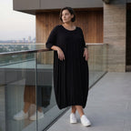 Ballonkleid aus Viskosejersey im Lagenlook mit Rundhals Halbarm Bund und Seitentaschen
