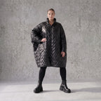 Schwarze Steppjacke mit grafischem Muster oversized wasserabweisend warm mit Taschen