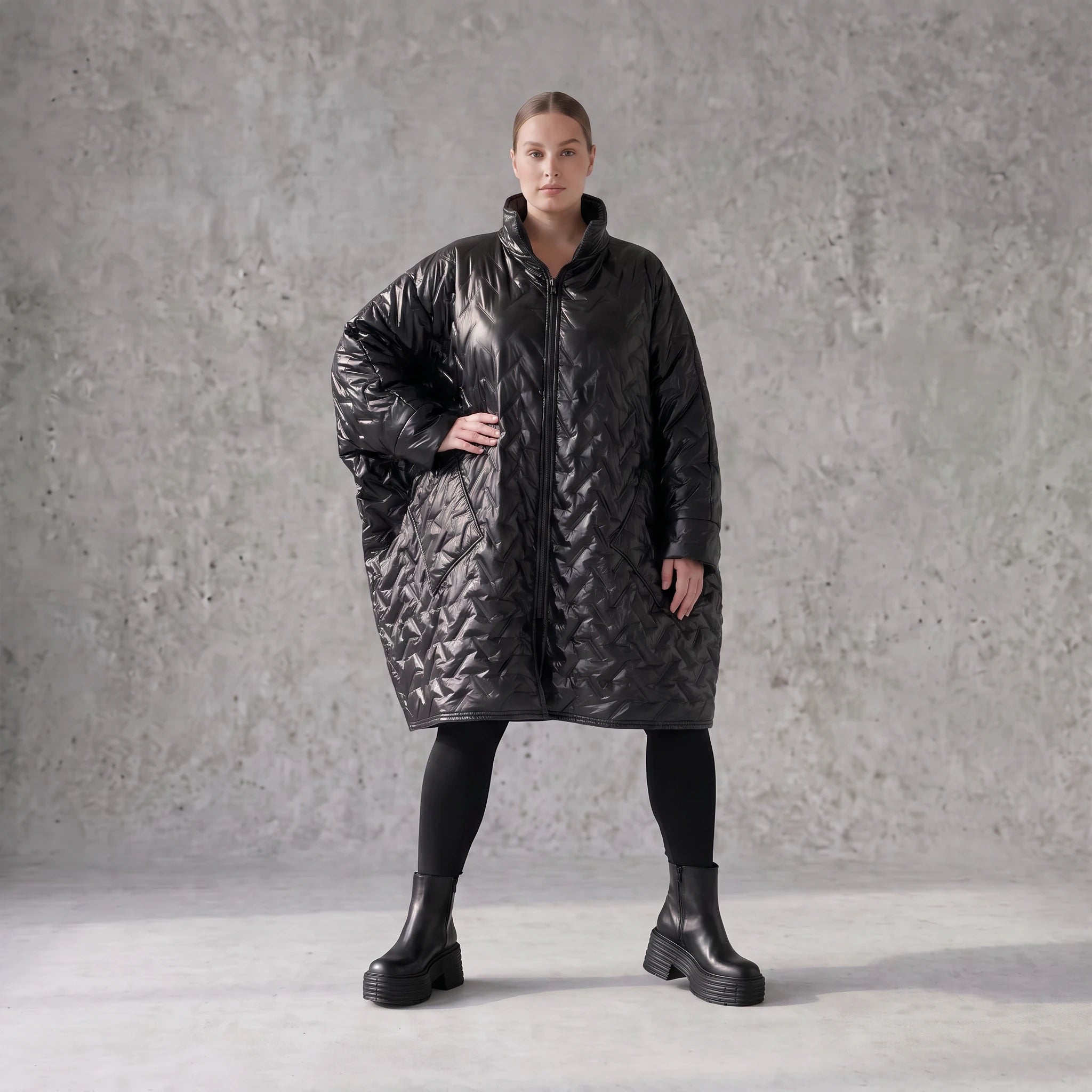 Schwarze Steppjacke mit grafischem Muster oversized wasserabweisend warm mit Taschen