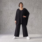 Schwarzes Oversized Bigshirt aus weicher Viskose mit Rundhals und Dreiviertelärmeln