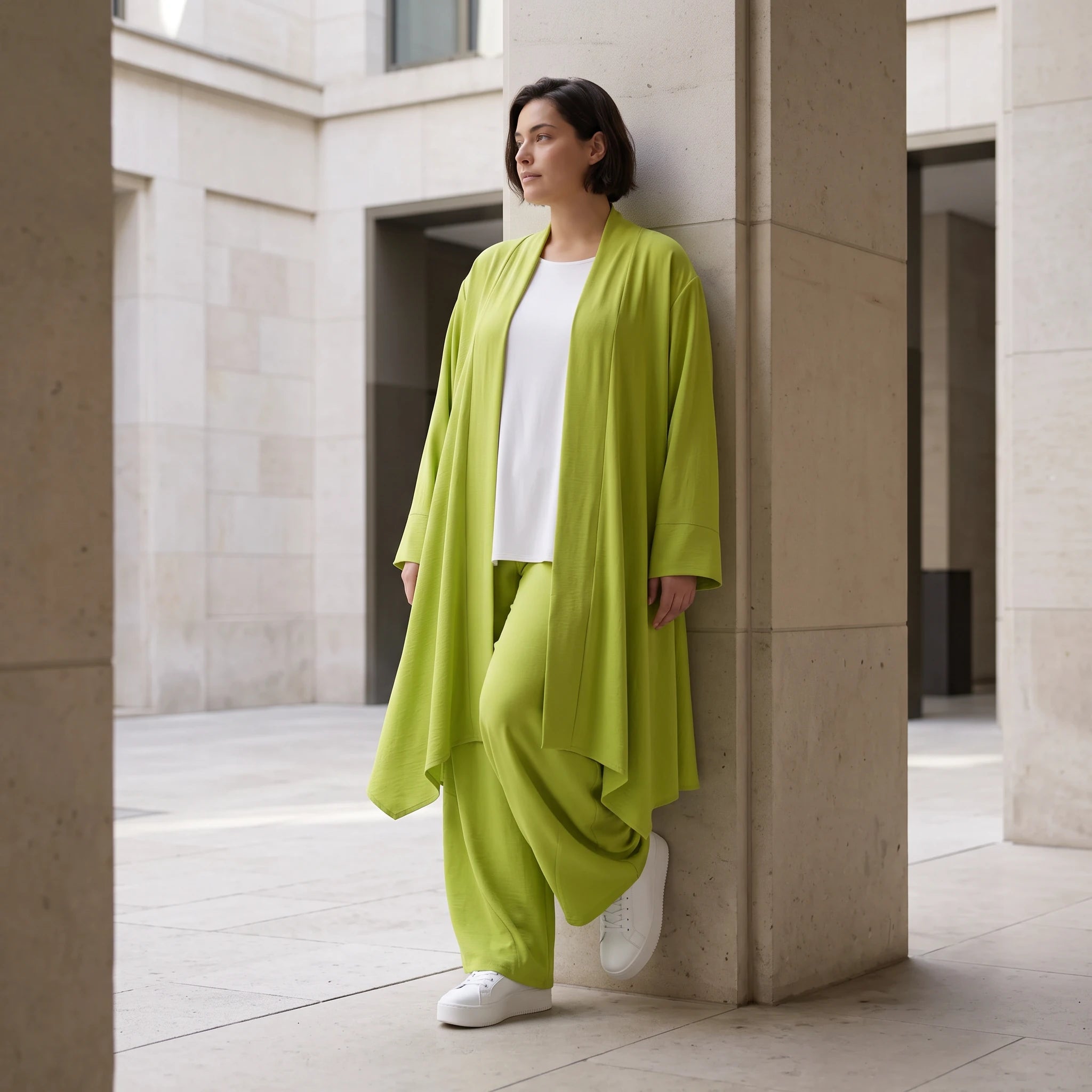 Apfelgrün fliessender Longcardigan im Lagenlook Oversize leger zeitlos luftig Leinenoptik