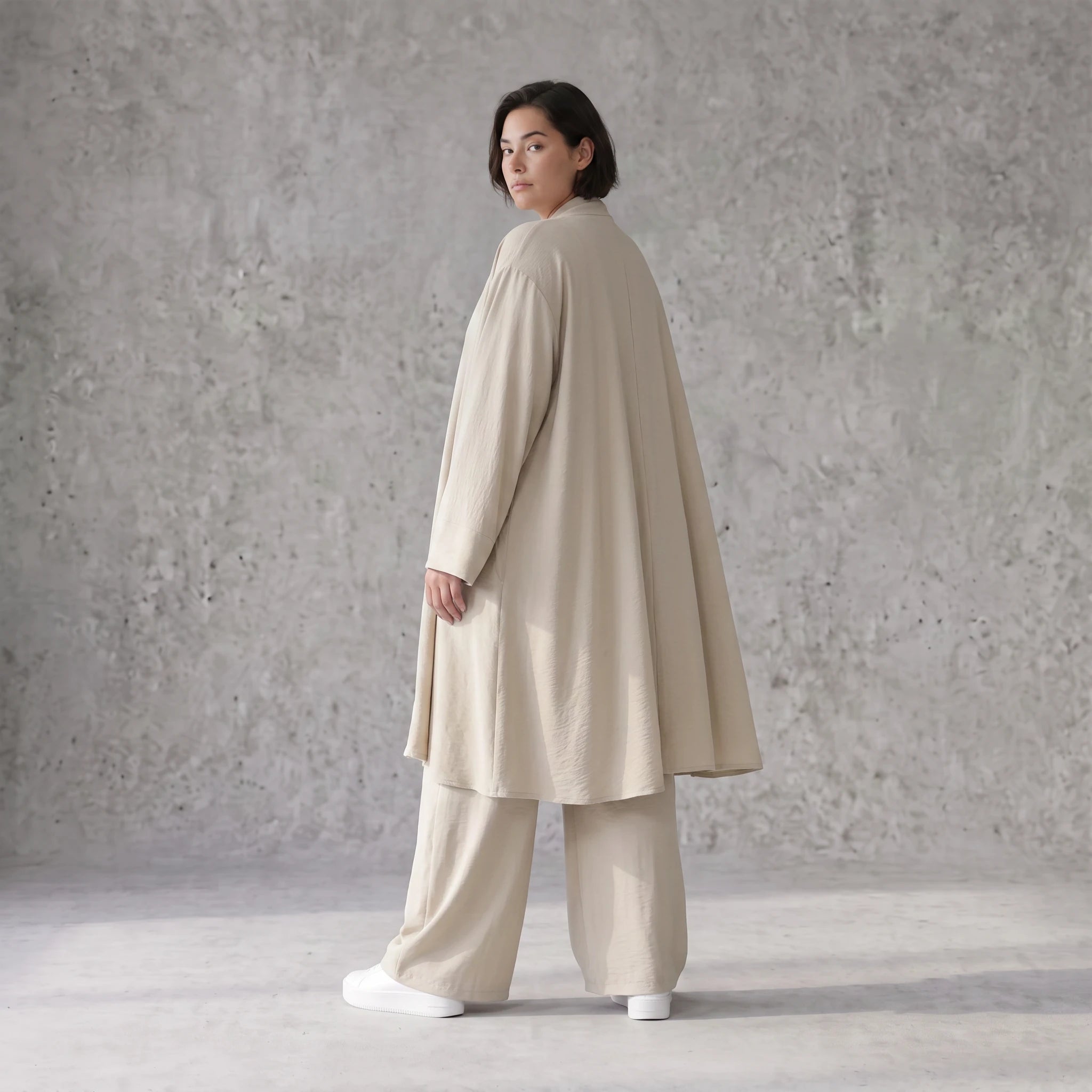 Zeitloser Beige Cardigan Lagenlook Oversize leger ausgefallen mit Leinenoptik Schalkragen