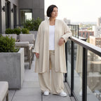 Zeitloser Beige Cardigan Lagenlook Oversize leger ausgefallen mit Leinenoptik Schalkragen