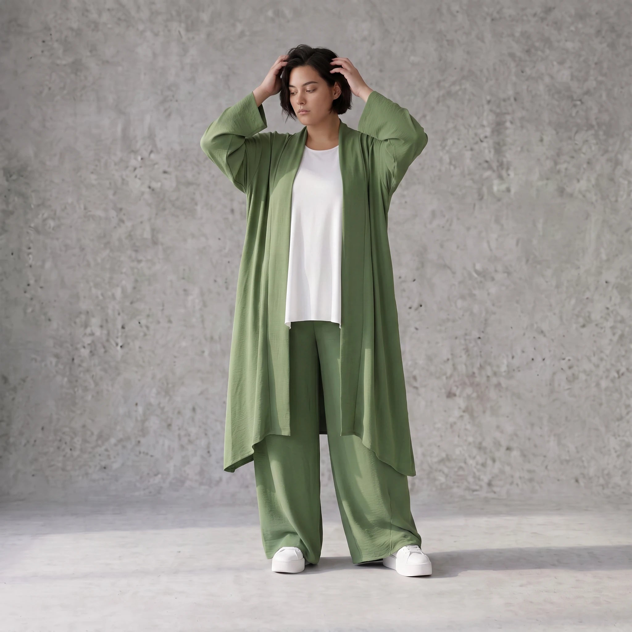 Fliessender Khaki Cardigan im Lagenlook leger Oversize mit angenehmem Leinenfeeling chic