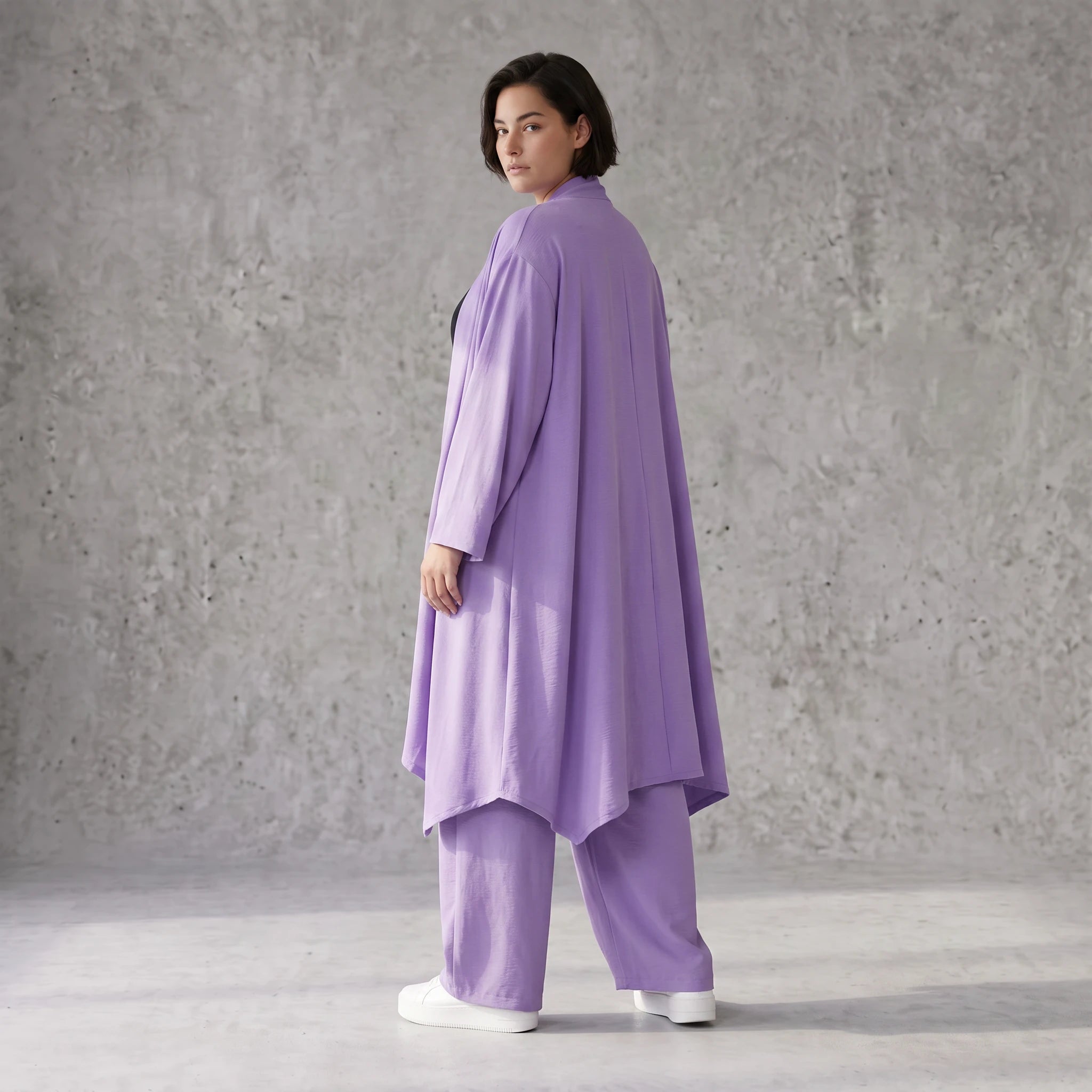 Fliessender Flieder Cardigan im Lagenlook Oversize leicht und zeitlos elegant weich zart