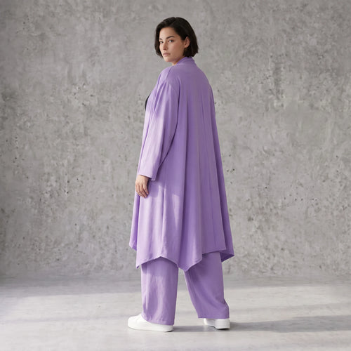 Fliessender Flieder Cardigan im Lagenlook Oversize leicht und zeitlos elegant weich zart