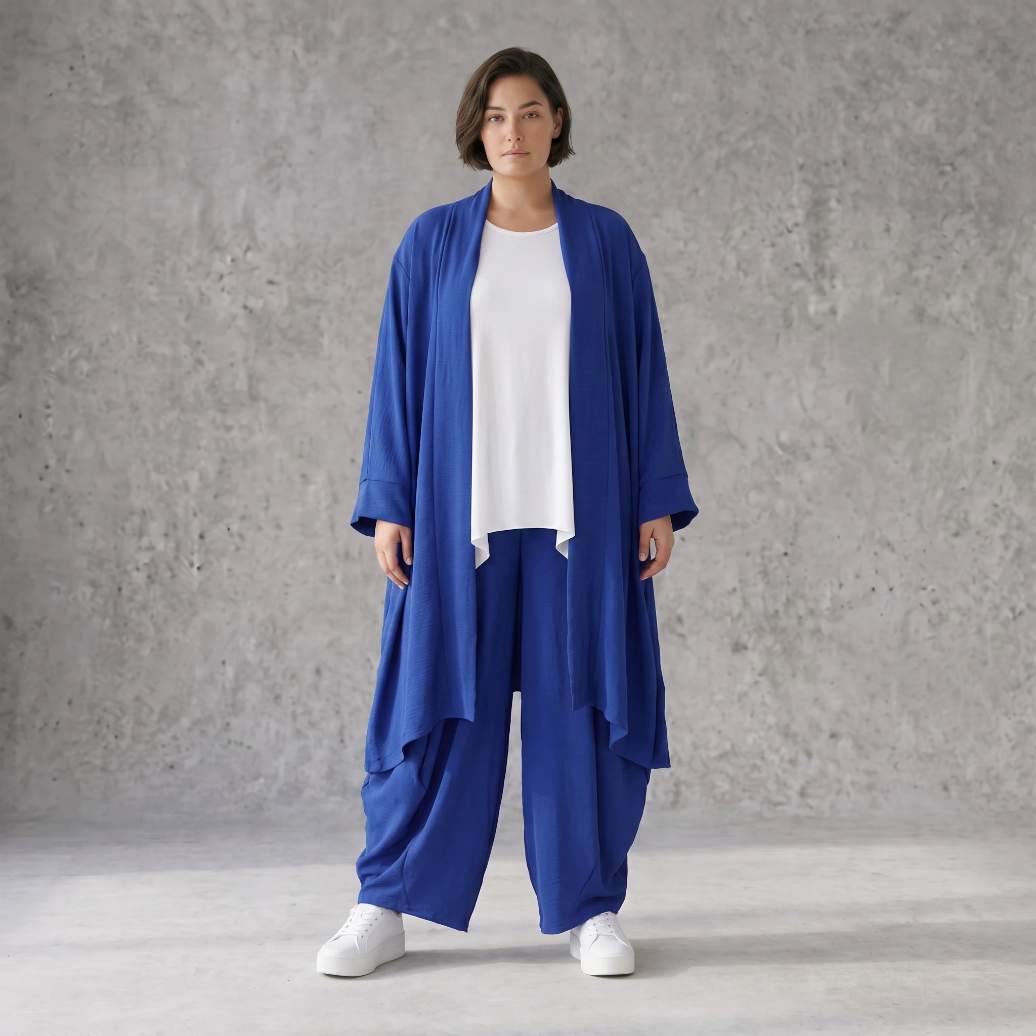 Fliessend geschnittener Cardigan Royalblau Leinenoptik Oversize Lagenlook luftig zeitlos