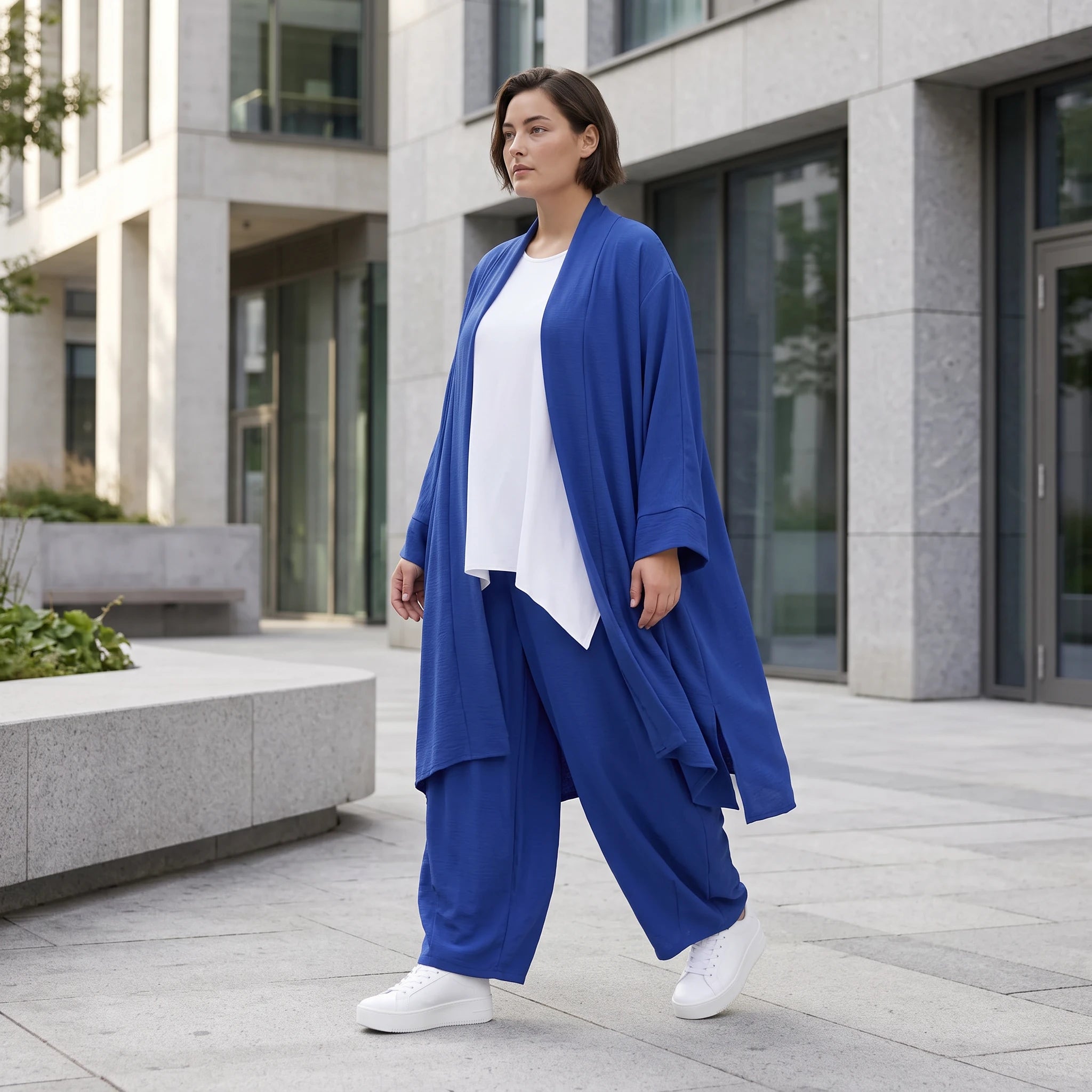 Fliessend geschnittener Cardigan Royalblau Leinenoptik Oversize Lagenlook luftig zeitlos