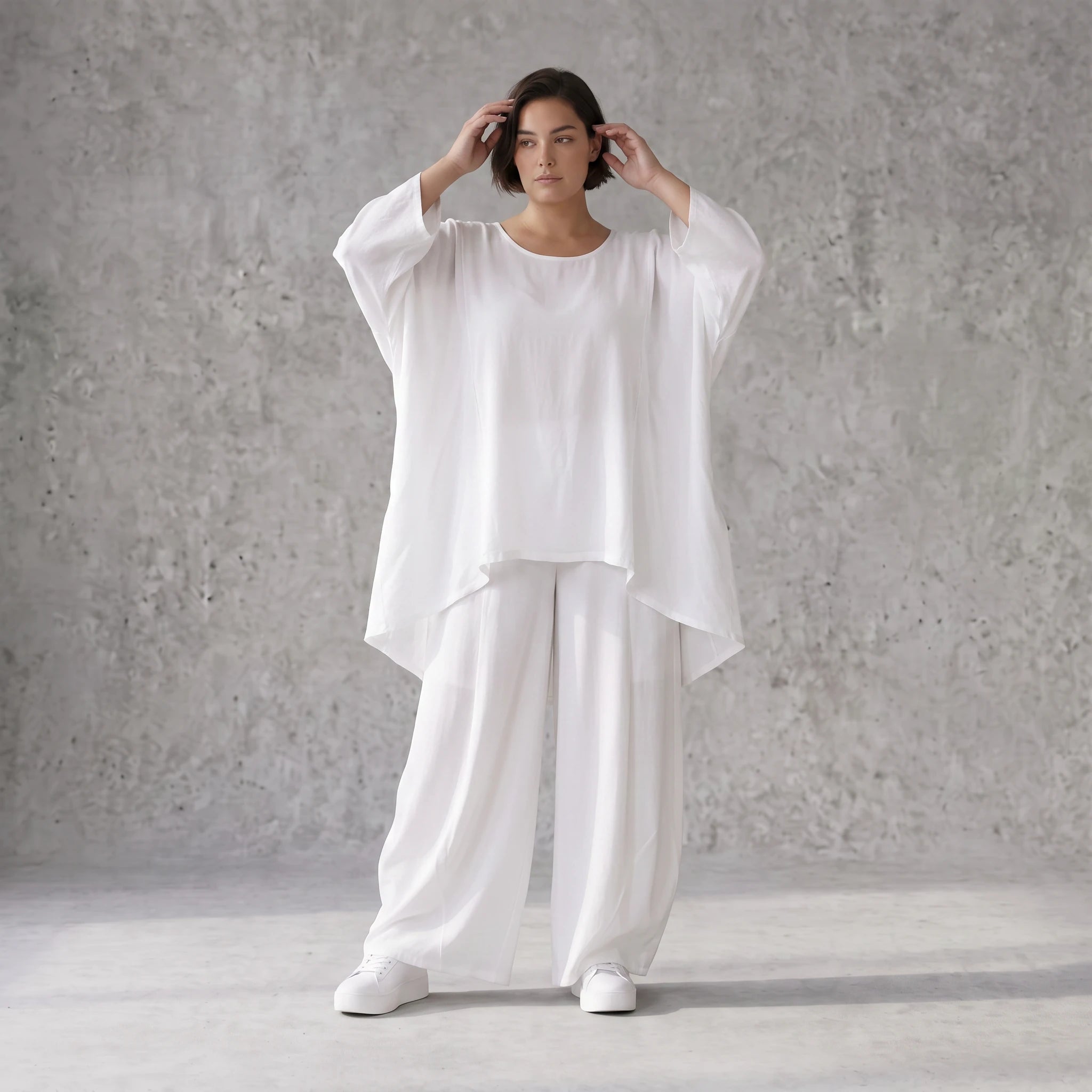 Leichtes Weißes Oversize Shirt im Lagenlook mit Leinenoptik leger zeitlos clean modernen