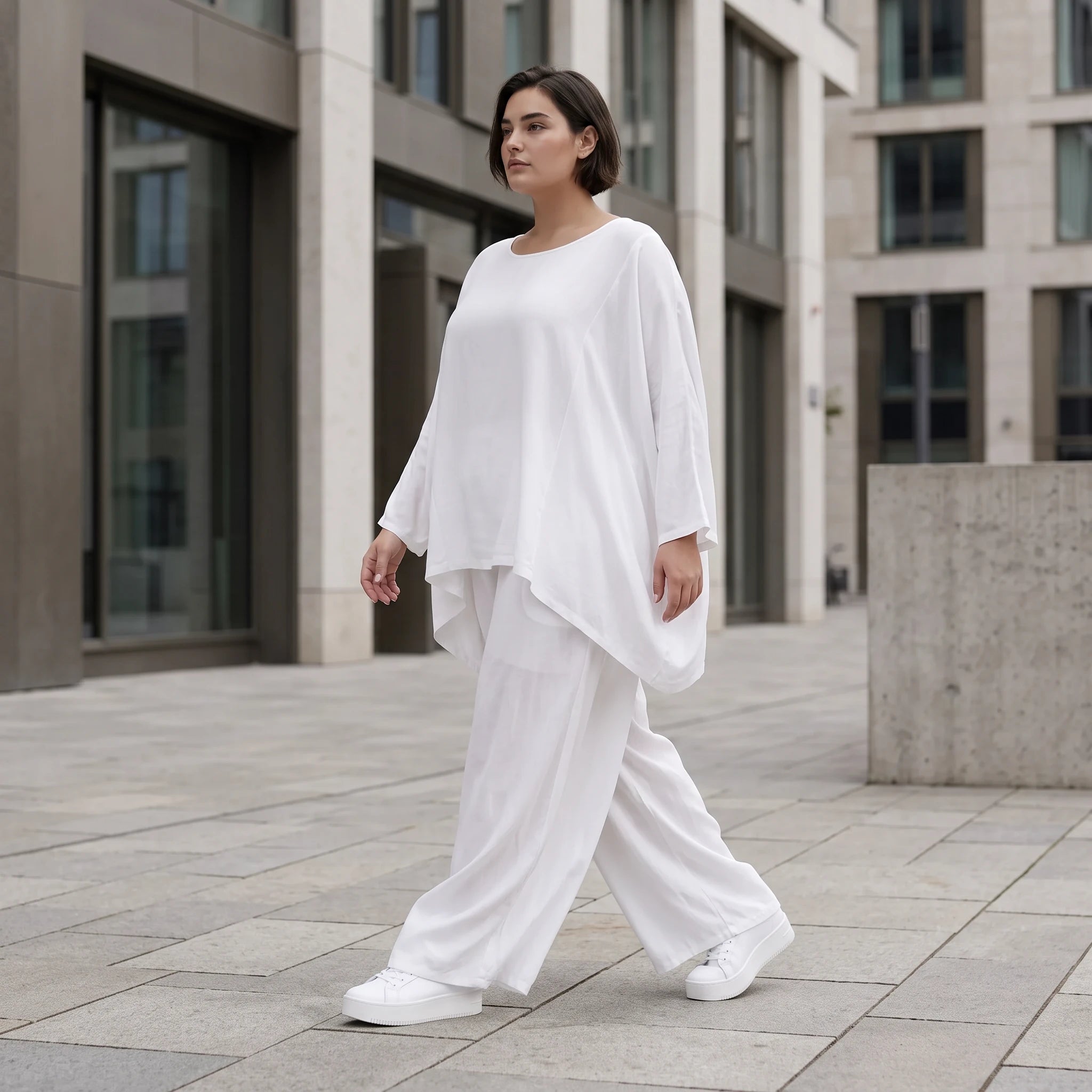 Leichtes Weißes Oversize Shirt im Lagenlook mit Leinenoptik leger zeitlos clean modernen