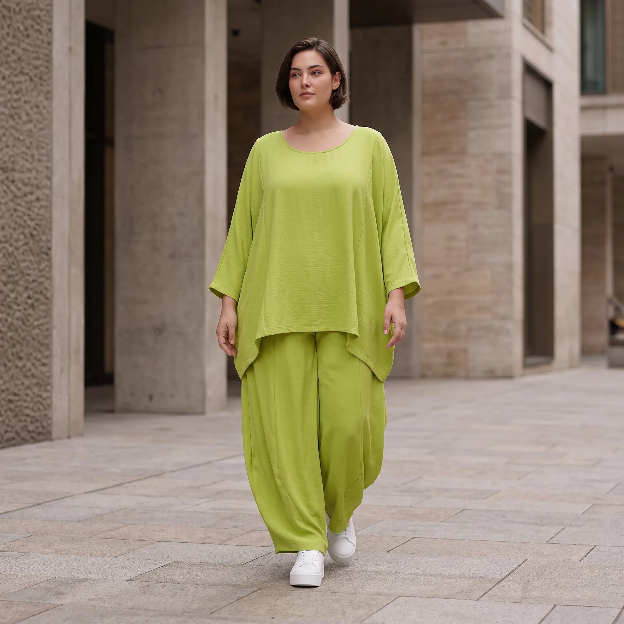 Apfelgrün Oversize Shirt im Lagenlook leger ausgefallen mit Leinenoptik luftig asymmetrisch