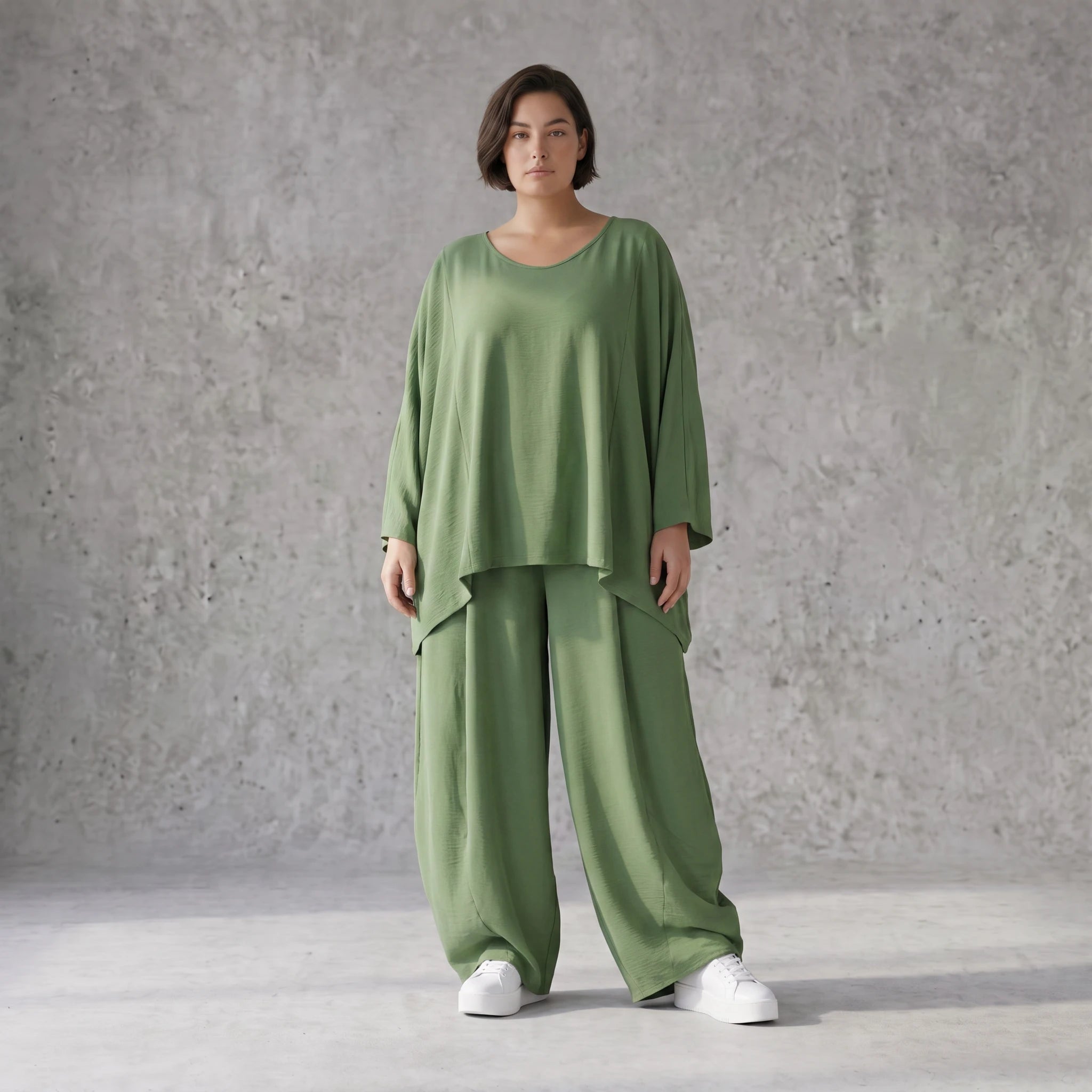 Khaki Oversize Shirt im Lagenlook leger ausgefallen mit Crash Optik zeitlos chic luftig
