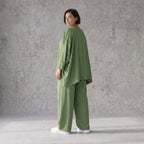 Khaki Oversize Shirt im Lagenlook leger ausgefallen mit Crash Optik zeitlos chic luftig