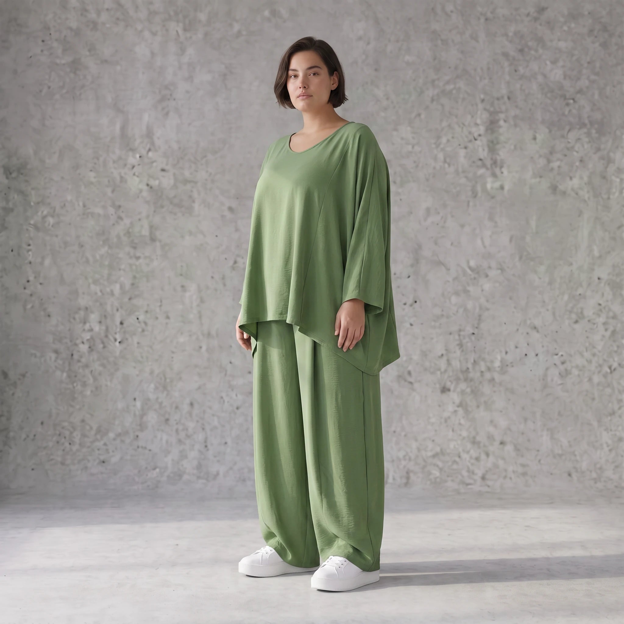 Khaki Oversize Shirt im Lagenlook leger ausgefallen mit Crash Optik zeitlos chic luftig