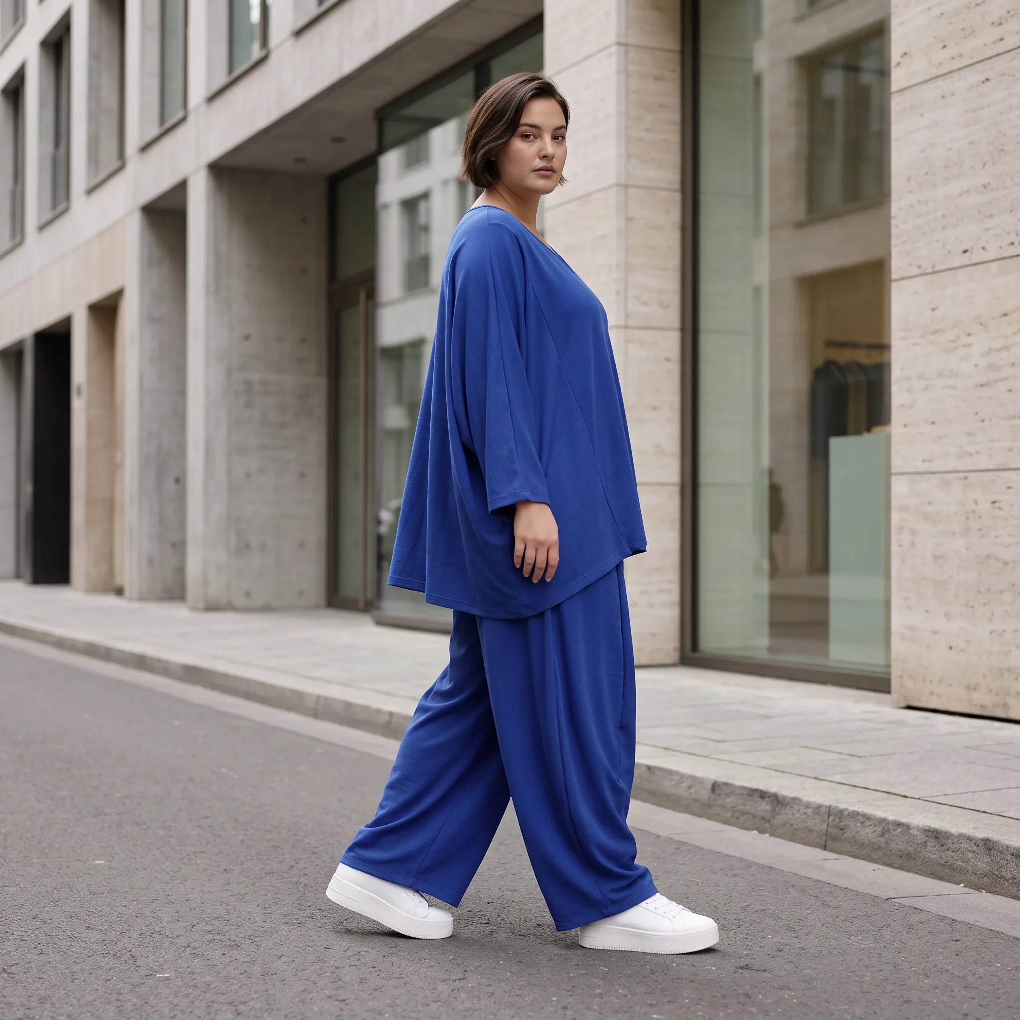 Royalblaues Oversize Shirt im Lagenlook leger ausgefallen mit Leinenoptik und Flow cool