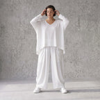 Zeitlose Weiß Ballonhose im Lagenlook Oversize sehr luftig mit Leinenoptik sommerlich