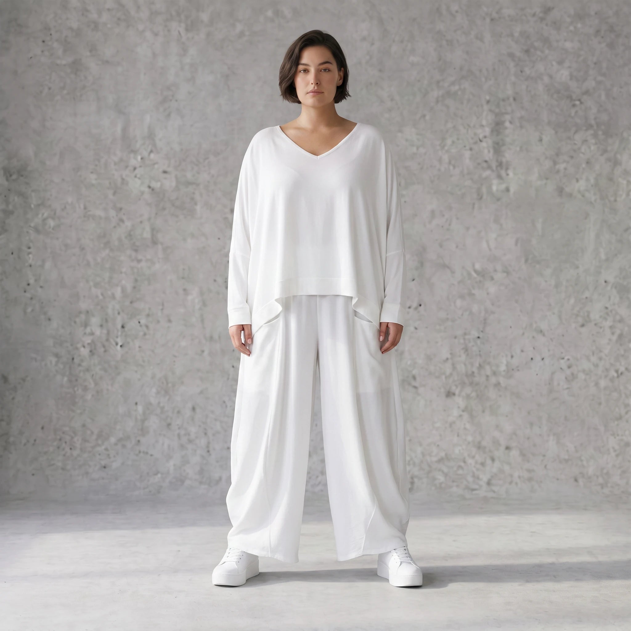 Zeitlose Weiß Ballonhose im Lagenlook Oversize sehr luftig mit Leinenoptik sommerlich