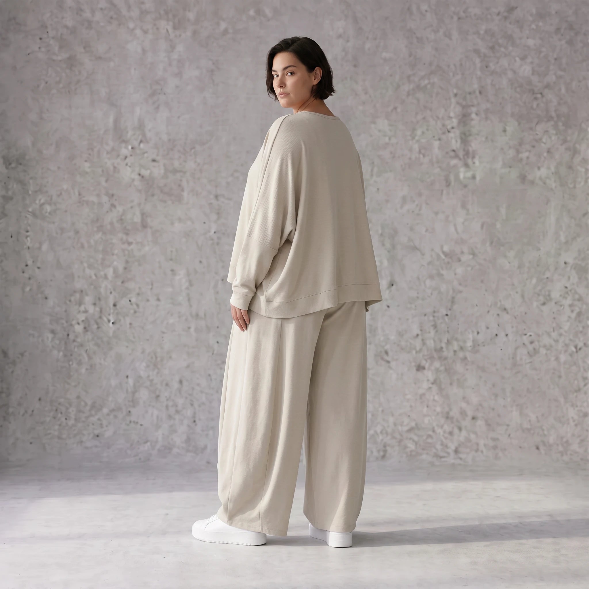 Beige Leinenlook Ballonhose Oversize leger ausgefallen zeitlos mit Crashstruktur weich