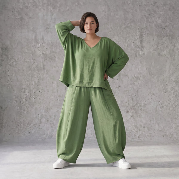 Locker geschnitten Oversize Ballonhose Khaki im Lagenlook aus Leinen luftig zeitlos soft