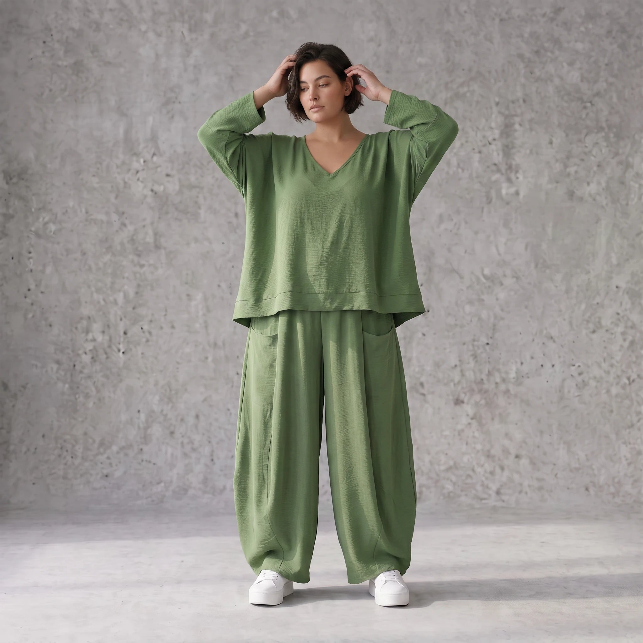 Locker geschnitten Oversize Ballonhose Khaki im Lagenlook aus Leinen luftig zeitlos soft