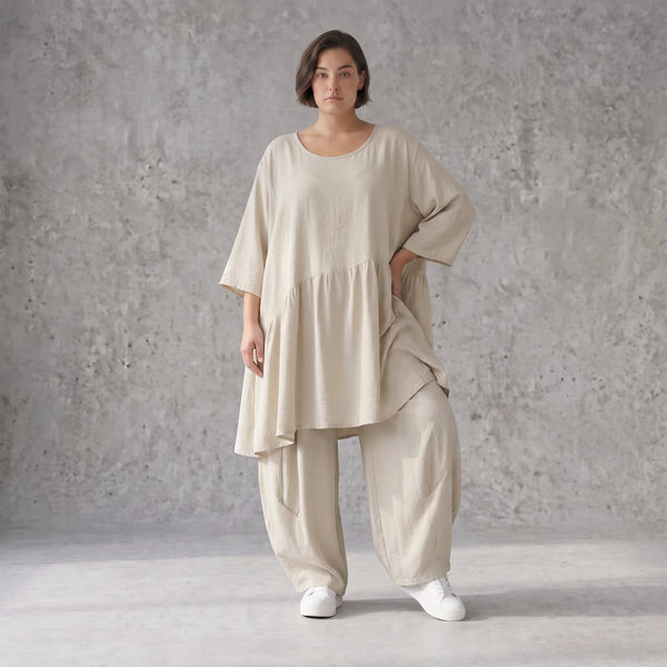 Zeitloses Beigekleid im legeren Lagenlook mit Leinenoptik Oversize A-Linie leicht luftig