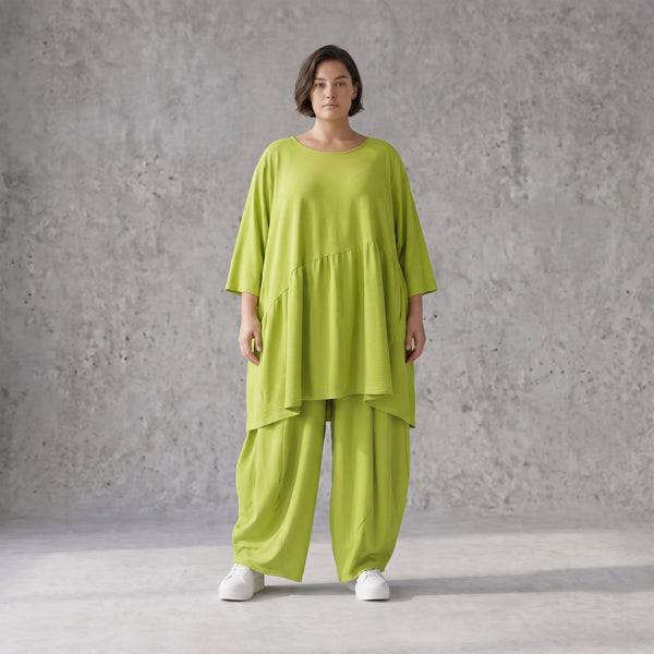 Apfelgrünes luftiges Leinenoptik Sommerkleid im Lagenlook Oversize leger zeitlos A-Linie