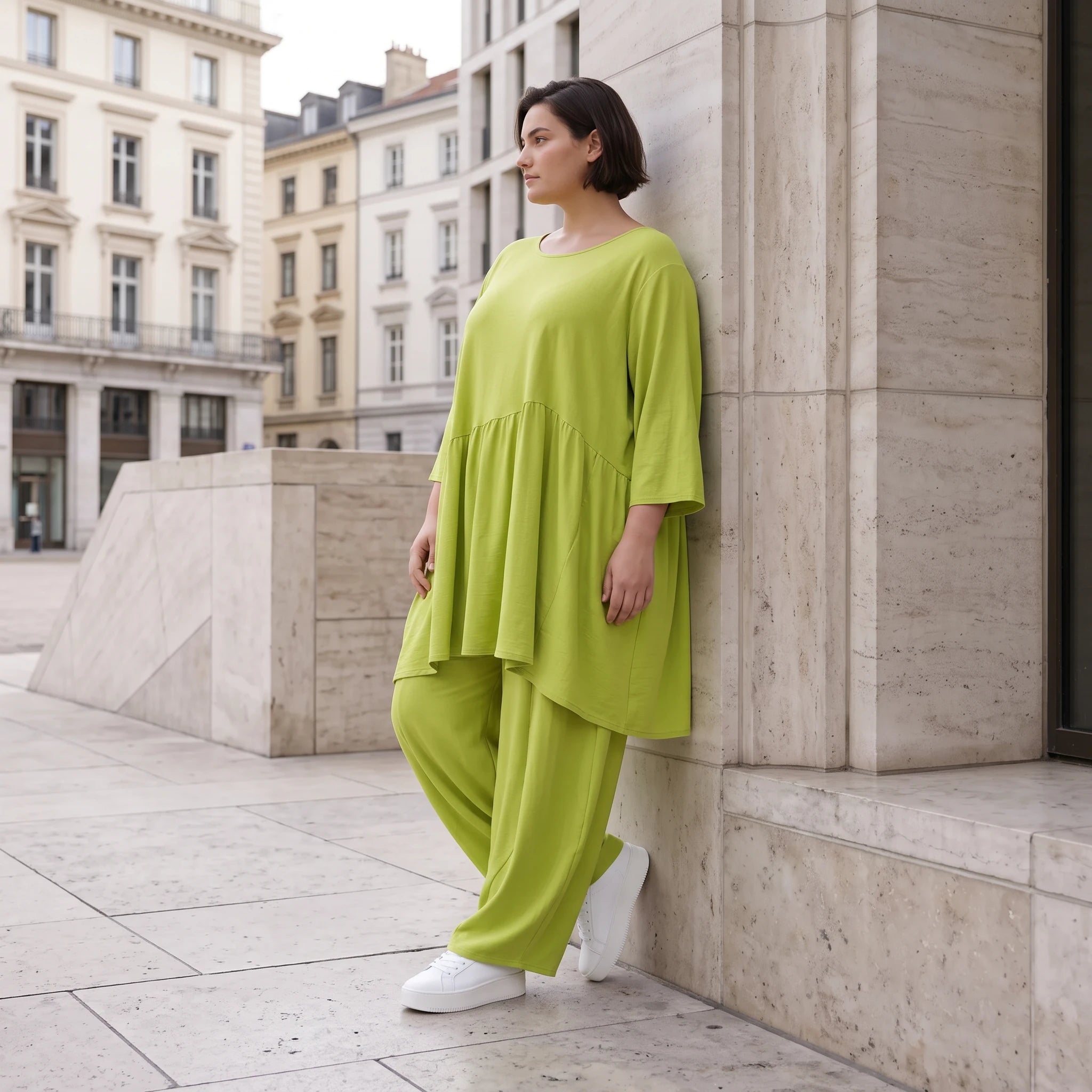 Apfelgrünes luftiges Leinenoptik Sommerkleid im Lagenlook Oversize leger zeitlos A-Linie