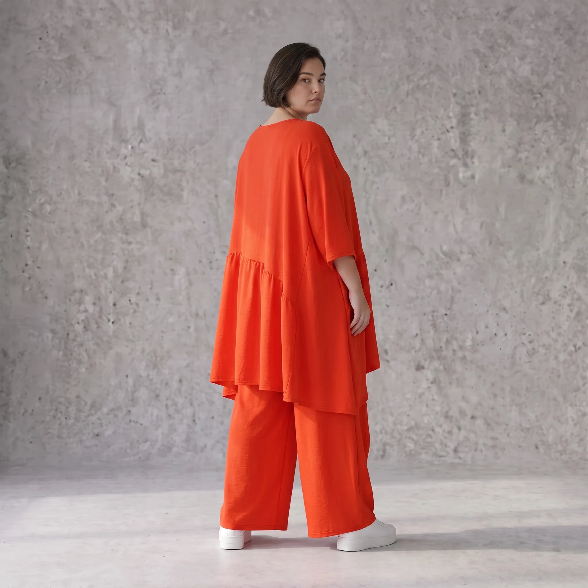 Zeitloses Oversize Lagenlook Kleid in Hellrot mit Leinenoptik leger und luftig locker