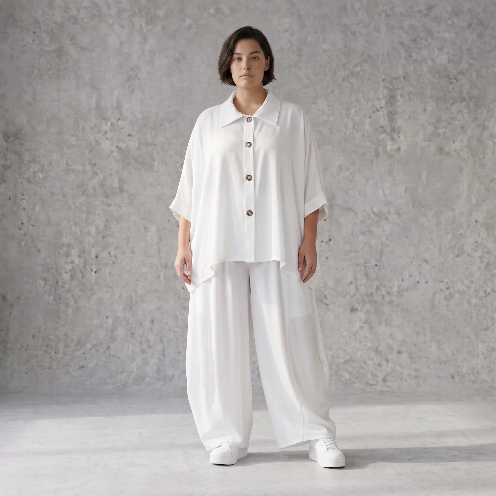 Zeitlose Weiß Leinenoptik Bluse im Oversize Lagenlook leger luftig weich modern stilvoll