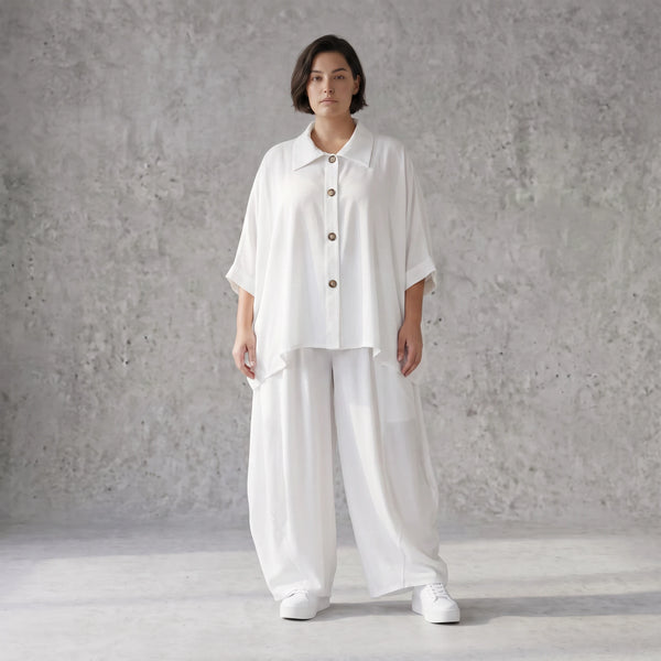 Zeitlose Weiß Leinenoptik Bluse im Oversize Lagenlook leger luftig weich modern stilvoll