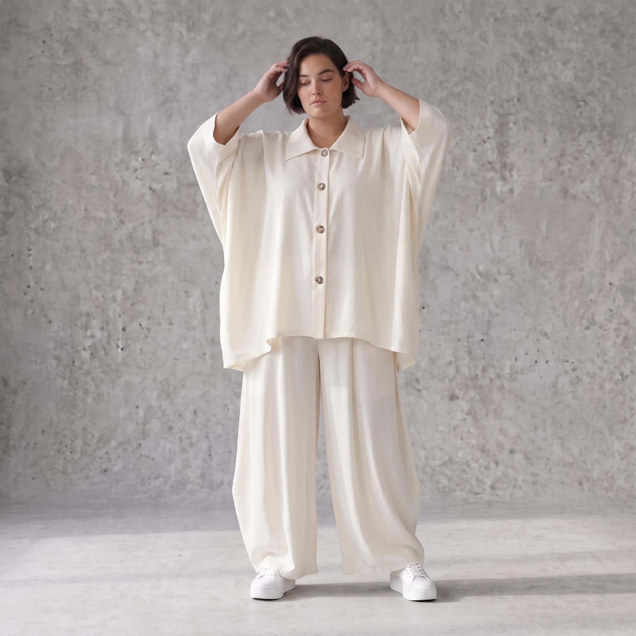 Creme fliessend Leinenoptik Bluse im Lagenlook leger Oversize zeitlos Crasheffekt weich