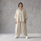Legere Beige Bluse in Leinenoptik mit Crashlook Oversize Lagenlook zeitlos modern luftig