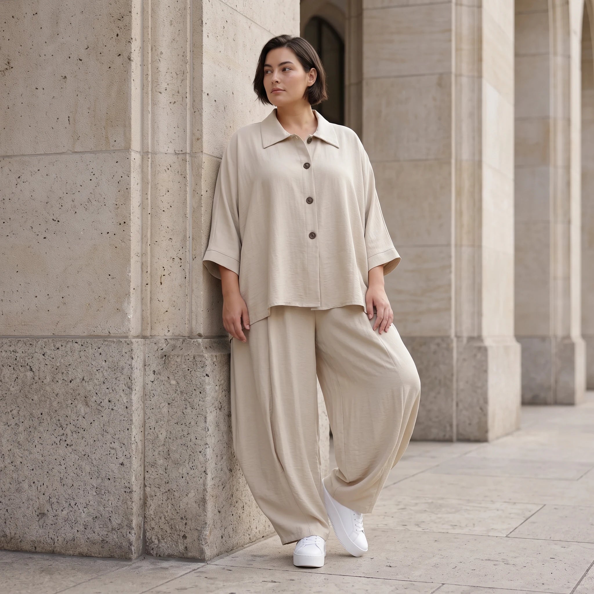 Legere Beige Bluse in Leinenoptik mit Crashlook Oversize Lagenlook zeitlos modern luftig