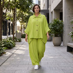 Apfelgrün Oversize Bluse im Lagenlook leger ausgefallen mit Leinen Baumwolle Gefühl cool