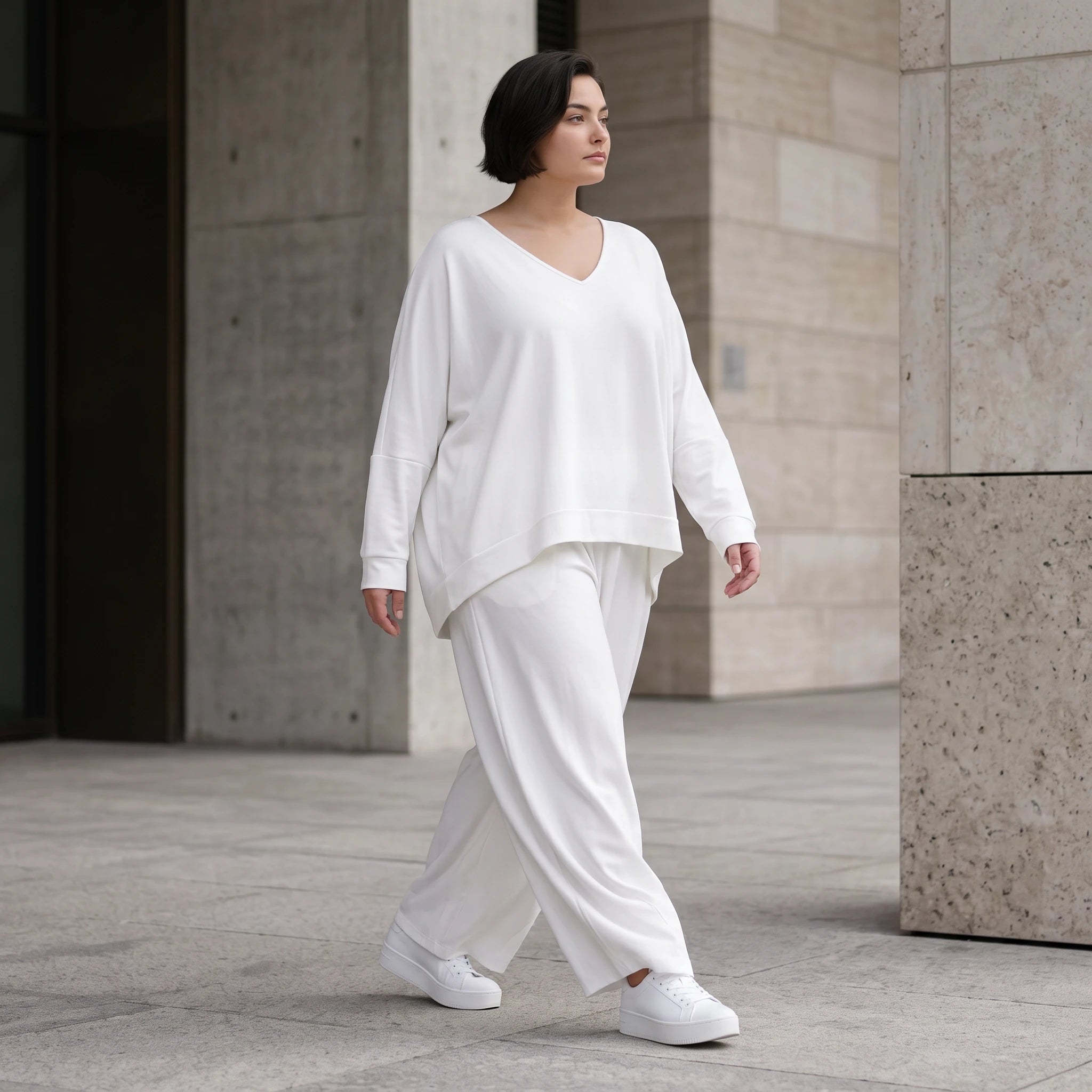 Weißer Oversize Lagenlook Überwurf in Leinenoptik leger ausgefallen zeitlos luftig fein