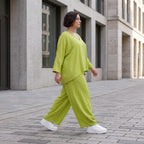 Apfelgrün Leinenlook Überwurf im Oversize Lagenlook sehr leger zeitlos ausgefallen luftig