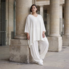 Zeitloses Creme Leinenlookshirt im legeren Oversize Lagenlook mit V-Ausschnitt und A-Linie