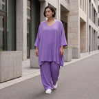 Flieder Leinenlook Shirt im Lagenlook Oversize leger mit V-Ausschnitt und Biesen zeitlos