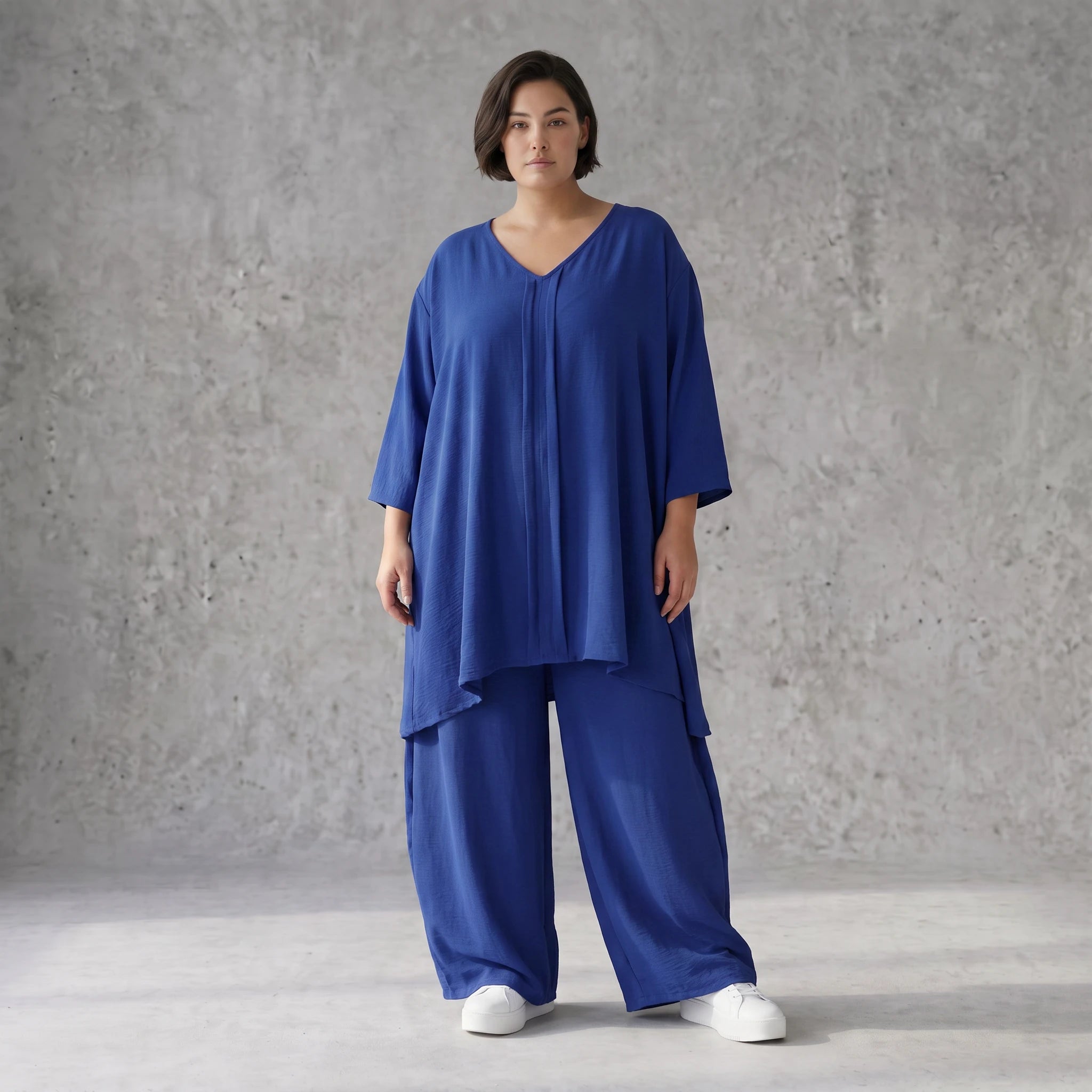 Royalblaues Leinenlookshirt sommerlichen Lagenlook Oversize mit V-Ausschnitt und A-Linie