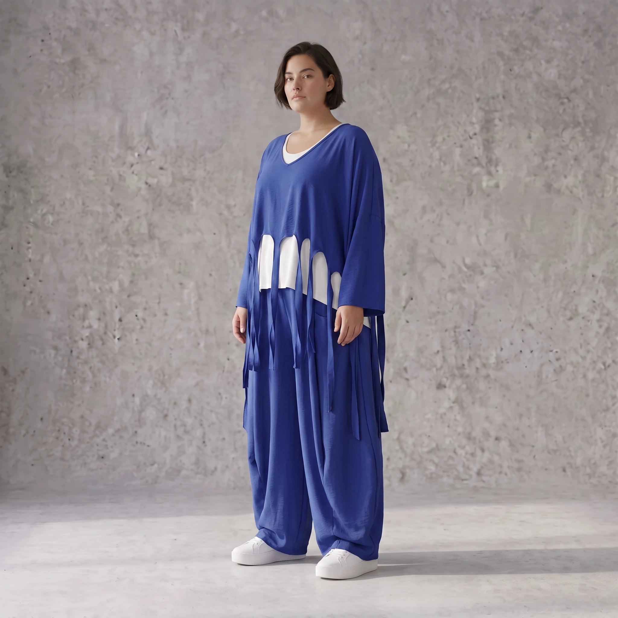 Royalblau fliessend Oversize Ueberwurf leger zeitlos mit Fransen Leinenoptik leicht soft