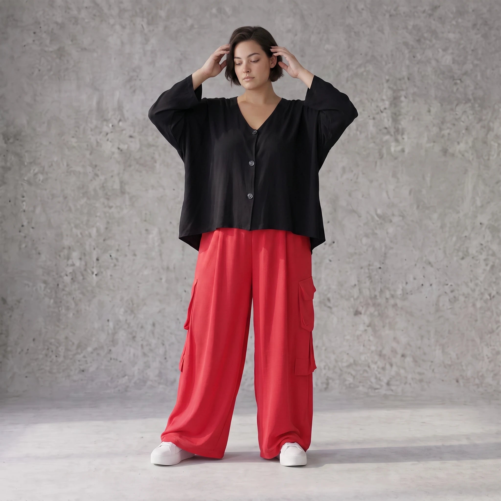 Fuchsia Ballonhose im Lagenlook Oversize leger ausgefallen mit Fransen Flügeltaschen cool