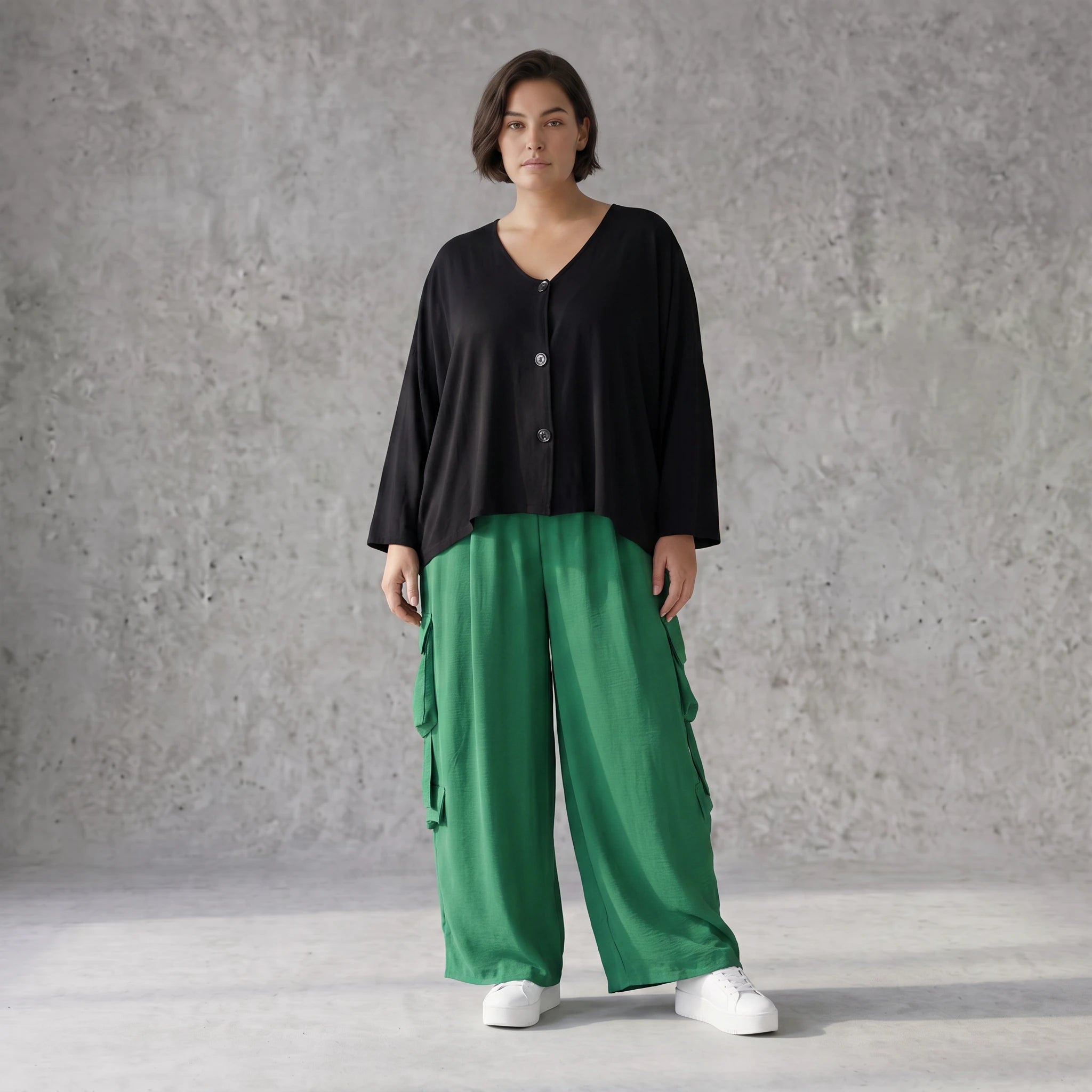 Ausgefallene Ballonhose Smaragdgrün im legeren Lagenlook Oversize leicht und zeitlos