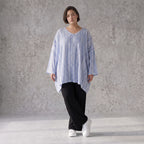 Luftiges Oversize Shirt in Jeansblau/Weiß im Lagenlook leger zeitlos ausgefallen soft