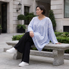 Luftiges Oversize Shirt in Jeansblau/Weiß im Lagenlook leger zeitlos ausgefallen soft