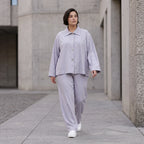 Zeitlose Karottenhose Grau elastisch leger ausgefallen Lagenlook Komfortliebling weich